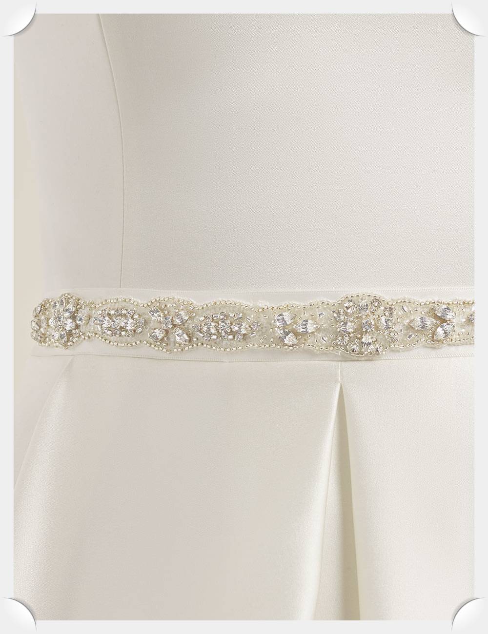Aplique pedreria vestido nupcial Corinto