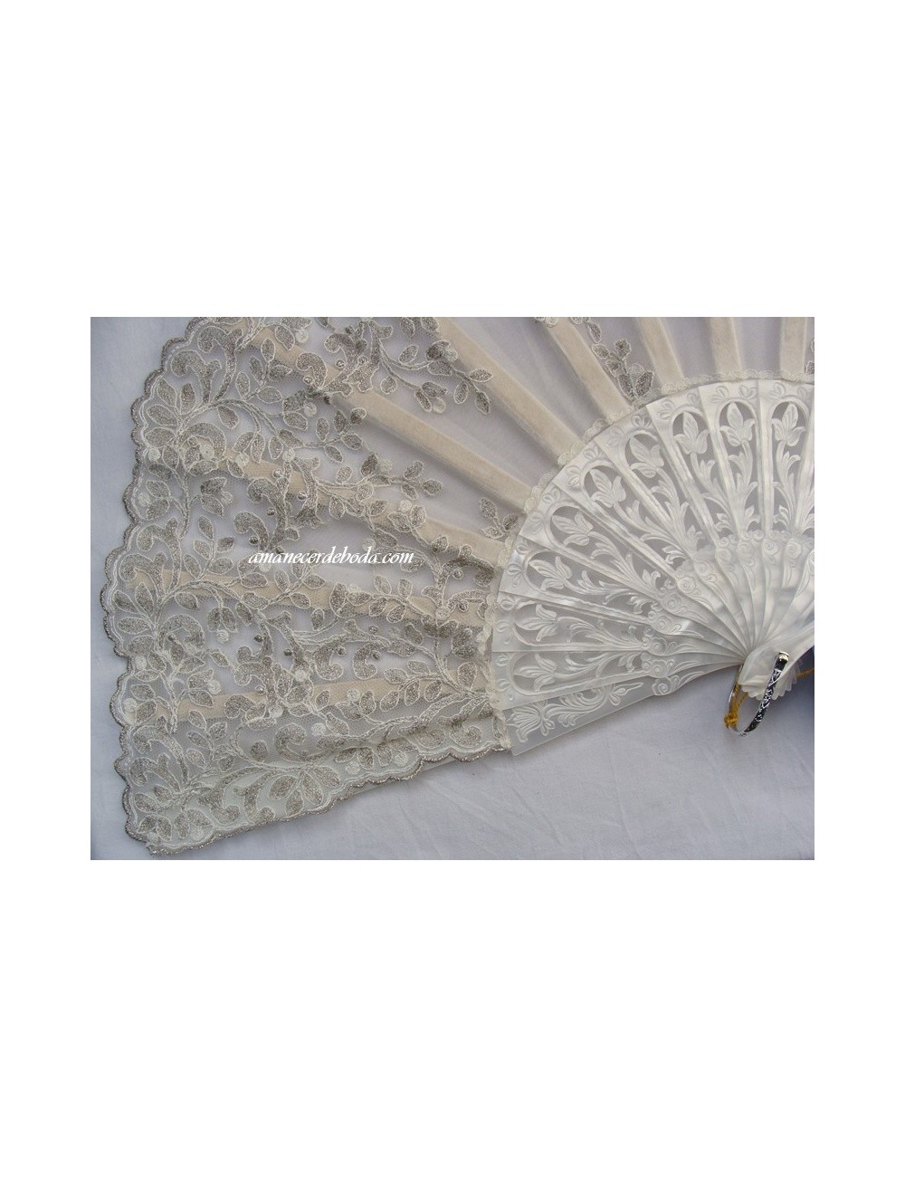 Pearl Bridal Fan