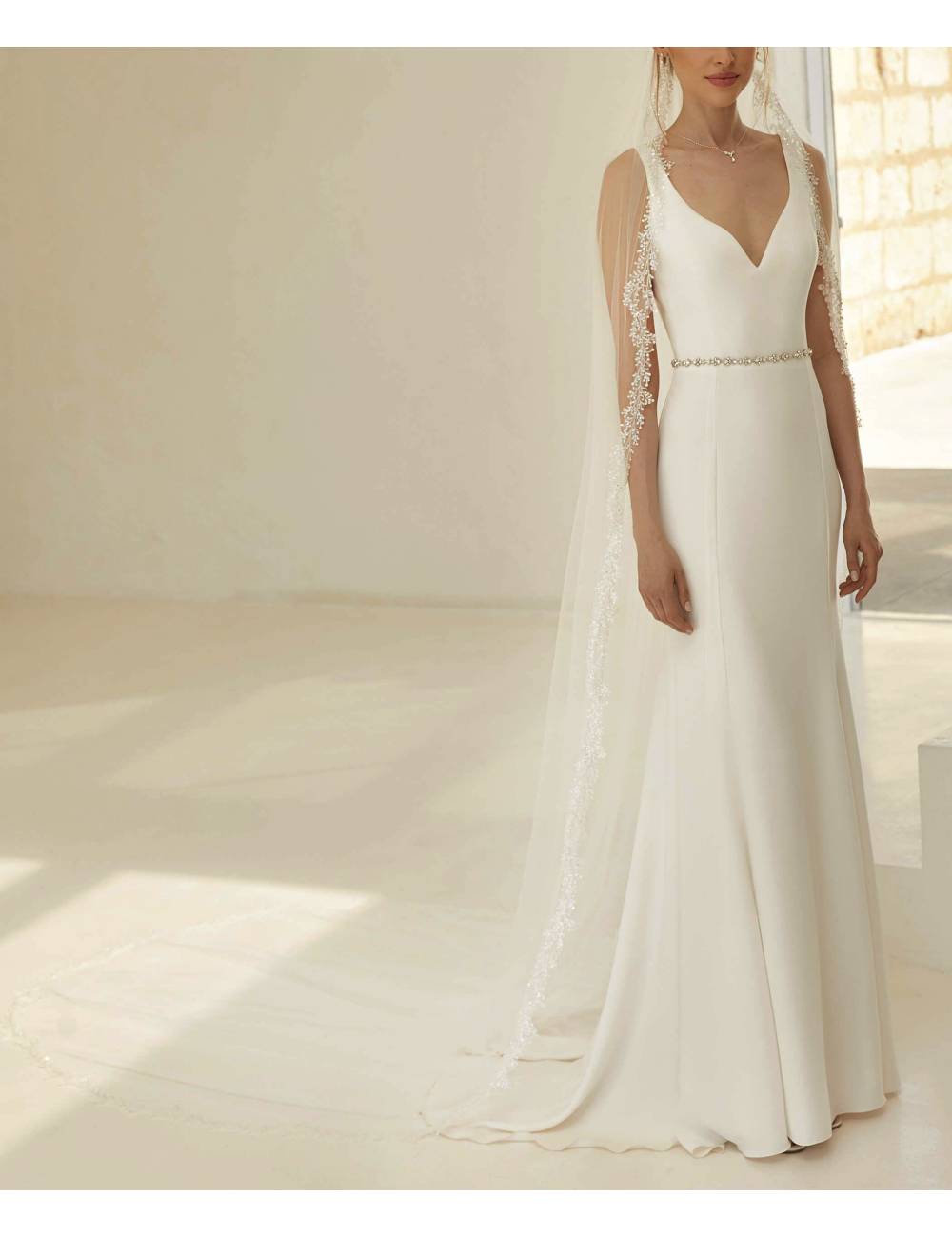 Alheli lace veil